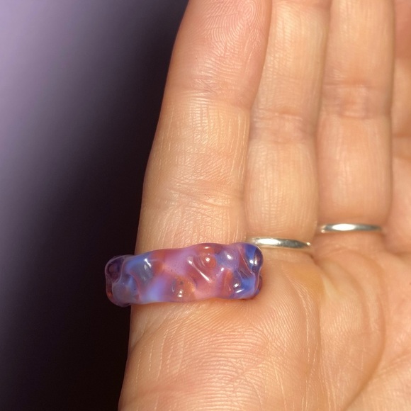 “CORAL MIRAGE” UNIQUE IMPORTED ARTISAN GLASS RING - Picture 5 of 12